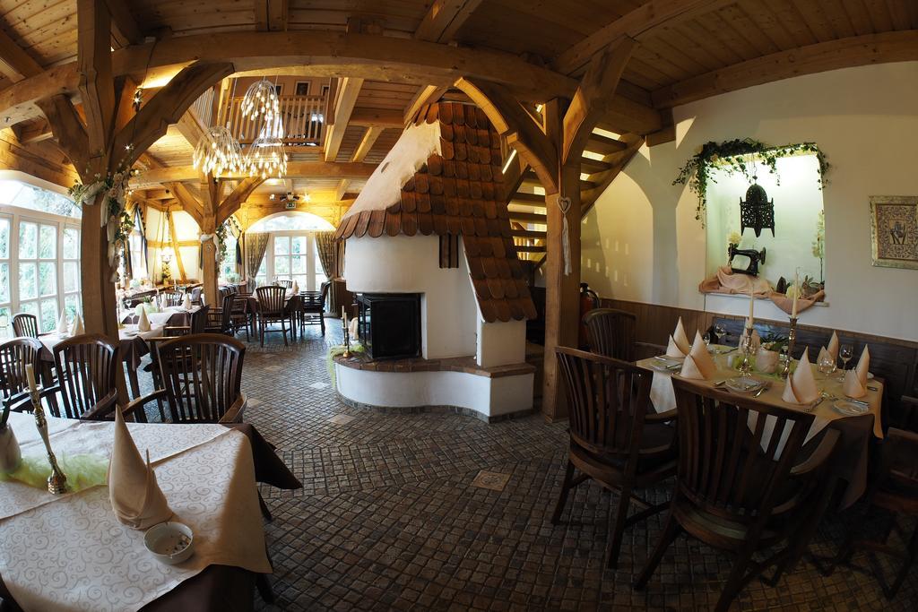 Stelinger Hof Hotel Muenkel Garbsen Exteriör bild