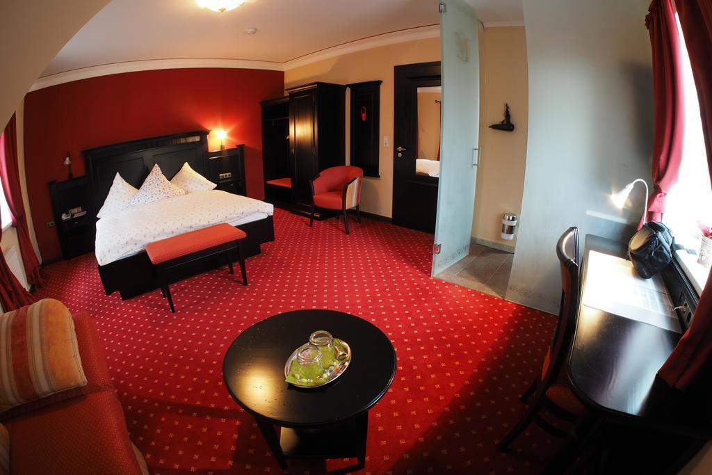 Stelinger Hof Hotel Muenkel Garbsen Exteriör bild